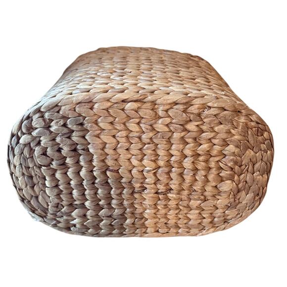 Handwoven Water Hyacinth Storage Basket - Picture 6 of 6